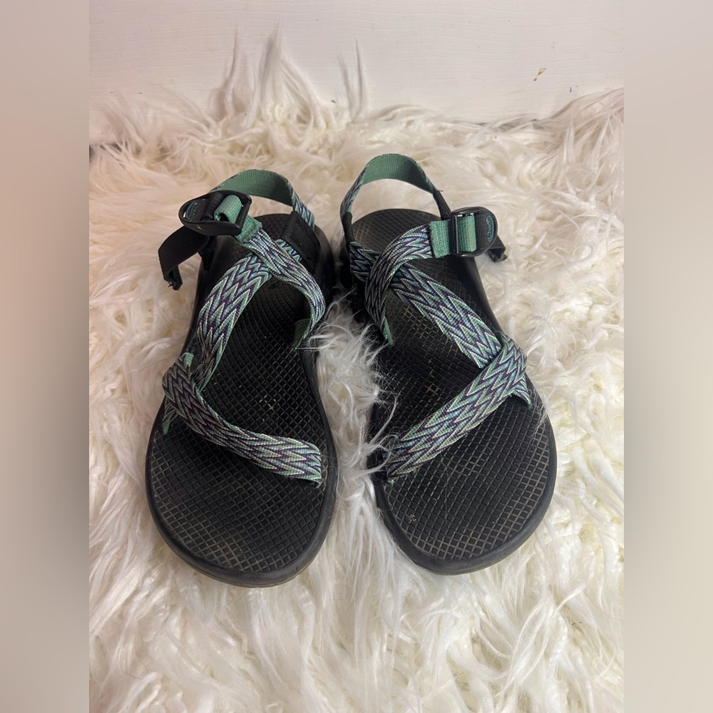 Women’s Blue Patterned Chacos